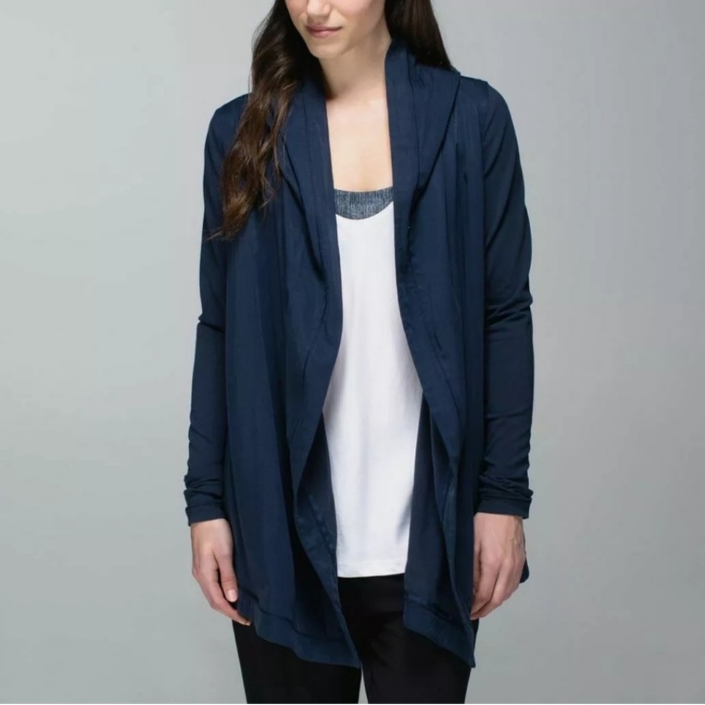 LULULEMON Blissed Out Wrap Jacket Size 10 - Picture 6 of 8